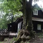 Chaloupka Prischlop * Вельке-Карловице